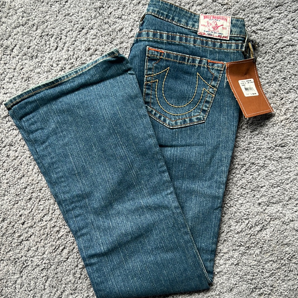 True Religion Flare. Medium Stone Washed.